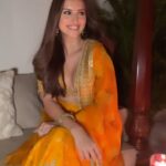 Tara Sutaria Instagram – Shaamein rangoli si,
Yeh raatein taron waali,
Aisa ishq hua hai,
Jaise aayi Diwali 🪔✨♥️ 

4 days to gooooo!!!!! #APURVA 

P.S. – Have you played our song #diwali at your parties yet? 😉♥️✨🎶

Watch #Apurva streaming from November 15 only on @disneyplushotstar

@TaraSutaria @dhairyakarwa @vishalmishraofficial @StarStudios @cine1studios @zeemusiccompany