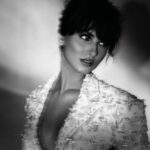 Tara Sutaria Instagram - Foolin’ around w a fringe and @elleindia @taras84 ✨ Wearing my dearest @manishmalhotra05 @manishmalhotraworld 🖤