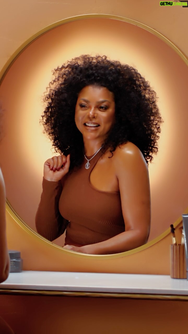 Taraji P. Henson Instagram - @tphbytaraji is more than a haircare brand and by telling our stories we continue to share what makes US beautifulπ€π€π€ππΎββοΈππΎββοΈππΎββοΈ #scalpcaresunday #tphbytaraji