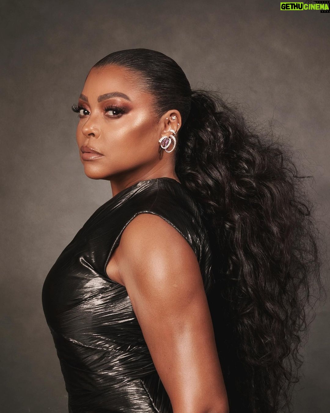 Taraji P. Henson Instagram - #AboutLastNight #ELLEWIH 🖤🖤🖤 @elleusa @thecolorpurple 📸 by @mr_dadams