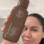 Taraji P. Henson Instagram - Indulge and treat yourself with my faveeeee Body by TPH body cleanser, THE WIND DOWN 🤎 Infused with lavender essential oil and oat flour to soothe and renew your skin. GIFT YOURSELF SOME SELF-CARE!! 💋💋💋🙏🏾🙏🏾🙏🏾 @tphbytaraji
