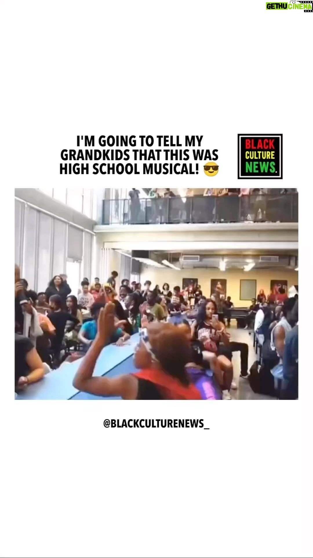 Taraji P. Henson Instagram - 🔥🔥🔥 it ain’t nothing on this earth like US!!!!!! #WEARECULTURE #DONTATME #NOTUPFORDEBATE #PERIODT #Repost from @mediablackoutusa • Seeing them have so much fun is just amazing..
