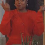 Taraji P. Henson Instagram - HAPPY NYE TO MY HAIR CHAMELEONS!! This how all the magic happens behind the scenes at @tphbytaraji and my heart is so full for ALL OF YOU - our community - who we work so hard for. Bringing you the best in beauty and products for your every need keeps me motivated and inspired. It truly takes a village and I’m SO gratful for mine ❤️ Thankful to be entering the new year with my community and support system! 🥂🎉 CHEERS TO YOU 🙏🏾❤️‍🔥 #scalpcaresunday #tphbytaraji