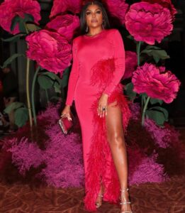 Taraji P. Henson Instagram - 💞💞💞 Repost from @waymanandmicah • Taraji P Henson x Messika Runway Show For Paris Fashion Week Look: @lapointe Glam: @tymwallacehair @officialsheiks @customtnails1 📸 @abdouladjagbe #waymanandmicah #tarajiphenson #messika #lapointe #parisfashionweek