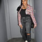 Taraji P. Henson Instagram - Walking through Aquarius Szn like… #happymonday #letsgetit 📸 @saishabeecham Makeup: @saishabeecham Hair: @tymwallacehair Nails: @customtnails1 Stylist: @waymanandmicah Producer: @sauntemakesithappen Products: @tphbytaraji