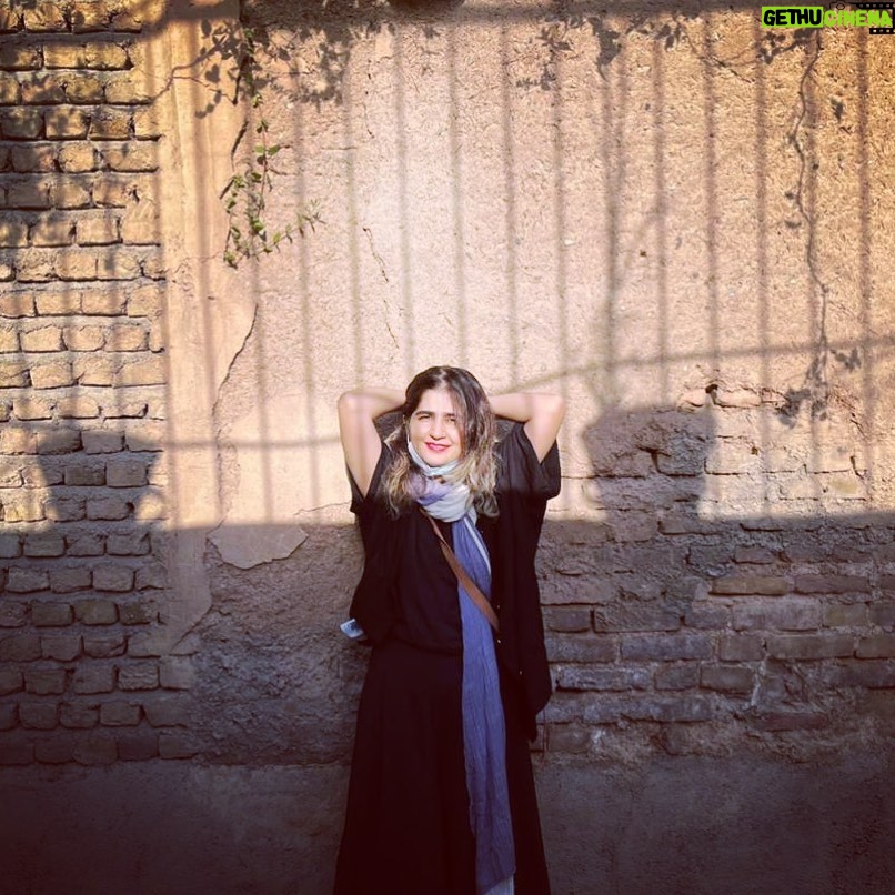 Taraneh Alidoosti Instagram - به خانوادهاش خبر بدهید #سپیده_قلیان کجاست… . #سپیده_قلیان_کجاست؟