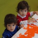 Taraneh Alidoosti Instagram – خانه کودک راش یک ساله شد
🎂
.
ممنون از تکتک مهمانان کوچکمان در این یک سال، که کنار ما بازی کردند، ساختند، خواندند، تصویر کردند، خیال بافتند و به خانه کودک نوپای ما رنگ و زندگی دادند.
به امید روزهایی شاد و رنگین برای همه بچهها.
@rasplaycenter
@rascenter Râš Cultural Complex مرکز فرهنگی راش