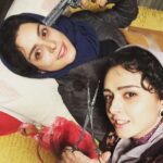 Taraneh Alidoosti Instagram – من و غزل شاکری؛ خون و خونریزی در پشت صحنه‌ی قسمت چهارده سریال «شهرزاد» 🔫🔧🔦💉