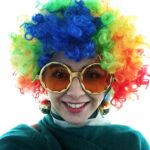 Taraneh Alidoosti Instagram - همراه با ابزارآلات آتلیه‌ی عکاسی پسرعمه‌ی عزیزم! 🐩🌈🎉