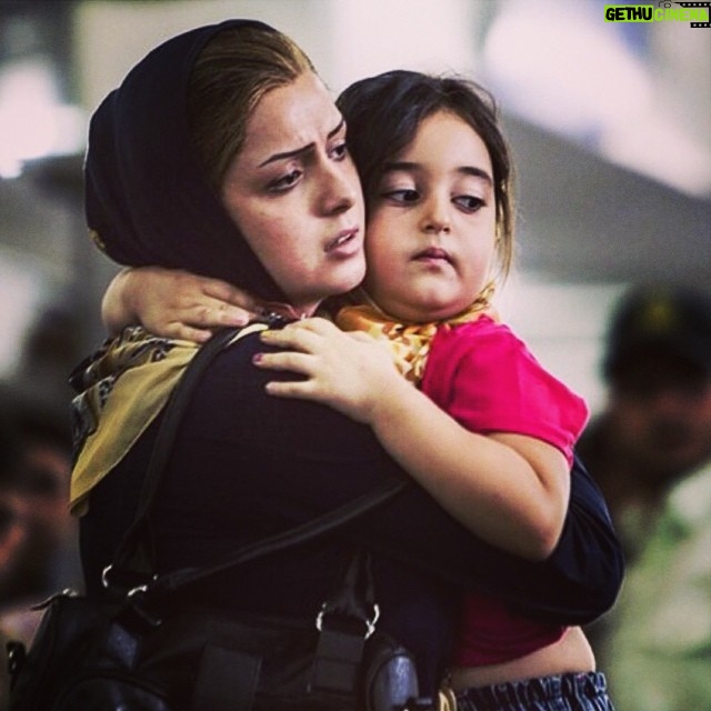 Taraneh Alidoosti Instagram - "استراحت مطلق" به كارگردانى رضا كاهانى... شايد قبل از جشنواره فجر امسال مستقيم روى پرده سينماها برود. بازيگران: رضا عطاران، ترانه علیدوستی، بابك حميديان، فريده فرامرزى، مجيد صالحى. #taranehalidoosti #rezaattaran #rezakahani #babakhamidian #iraniancinema