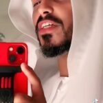 Tareq Al Harbi Instagram - الزي ‏الإماراتي الجميل رائع وأنيق . وش ودكم نلبس المره الجايه 😍❤️🇦🇪