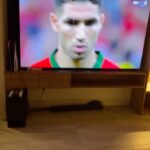 Tareq Al Harbi Instagram - شوفو ردة الفعل وقوة دعائي لمنتخب المغرب اهداء مني للشعب المغربي العظيم احبكم من كل قلبي #المغرب 🇸🇦❤️🇲🇦😂 Riyadh, Saudi Arabia