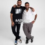 Tareq Al Harbi Instagram - كنت ضيف في حلقة رائعة من برنامج #abtalks الحلقة بإذن الله بتنزل بكره ب الليل اتمنى اكون توفقت فيها واحبكم والسلام عليكم 😂❤️ Jeddah, Saudi Arabia