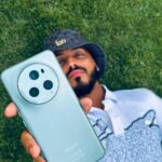 Tareq Al Harbi Instagram - ‎تميز بأسلوبك الخاص مع هاتف #HONORMagic5Pro بتصمميه الفريد ومميزات التصوير الاحترافية الموجودة بكاميرا 50 ميجابكسل وبطارية ضخمة تدوم طويلاً 5100 مللي أمبير ‎مفهوم آخر للتصوير بتقنيات الذكاء الاصطناعي #HONORMagic5Pro #HONOR #HONORxPUBGM #HONORatGamers8 ‎#هونر_في_موسم_الجيمرز #MagicMomentsKSA   @honorksa #ad