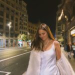 Tatiana Mingalimova Instagram - Завершаю этот год максимально красиво ✨♾ Я купила это платье в начале лета и запасала его на романтическое свидание где-нибудь на Коста-Брава. Вечера так и не случилось тогда, но случился под завершение года на концерте!
