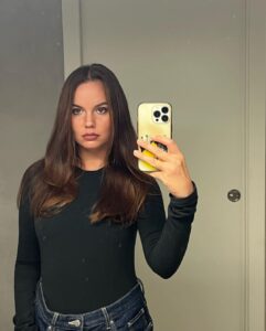 Tatiana Mingalimova Instagram - Кажется, скоро в Аргентину. Ютуберская жизнь полна приключений и идей! Ищу фиксера в Буэнос-Айресе с машиной 🚗 Кто сможет с 1 по 7 декабря кататься со мной на съёмочки и показывать интересные места города, покупать симки и прочими бытовыми и интересными вещами заниматься — пишите в комментариях, если это вам будет интересно) Buenos Aires, Argentina