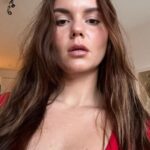Tatiana Mingalimova Instagram - if only one colour — total red 🥀