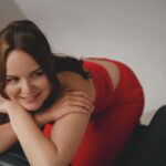 Tatiana Mingalimova Instagram - Если бы электрическая станция ожила как в мультиках и стала человеком, её точно звали бы Таня Мингалимова 📸 @maksakmaria