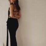 Tatiana Mingalimova Instagram - В один день Татьяна, в другой Танюша, в третий Танечка. Для кого-то вовсе Тата, Таточка, Таня. Кем бы я не была я это я, и разные части меня В детстве расстраивалась, что меня зовут не Роза, как героиню Титаника, а потом, что не Радмила, татарское имя, которое я люблю. Сегодня я с гордостью и теплотой ношу своё. Всех причастных Танюш — с праздником! Фото сделала чудесная Маша @maksakmaria спасибо тебе, бусинка!