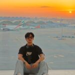 Tawan Vihokratana Instagram - นั่งรอผู้ปกครอง
