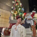 Tawan Vihokratana Instagram - มิตรภาพ โอกาส ความรัก ความหวังดี คือของขวัญทีน่ารักที่สุดในปีนี้ ขอบคุณทุกคนมากๆนะครับ see you 2024 💙🌞