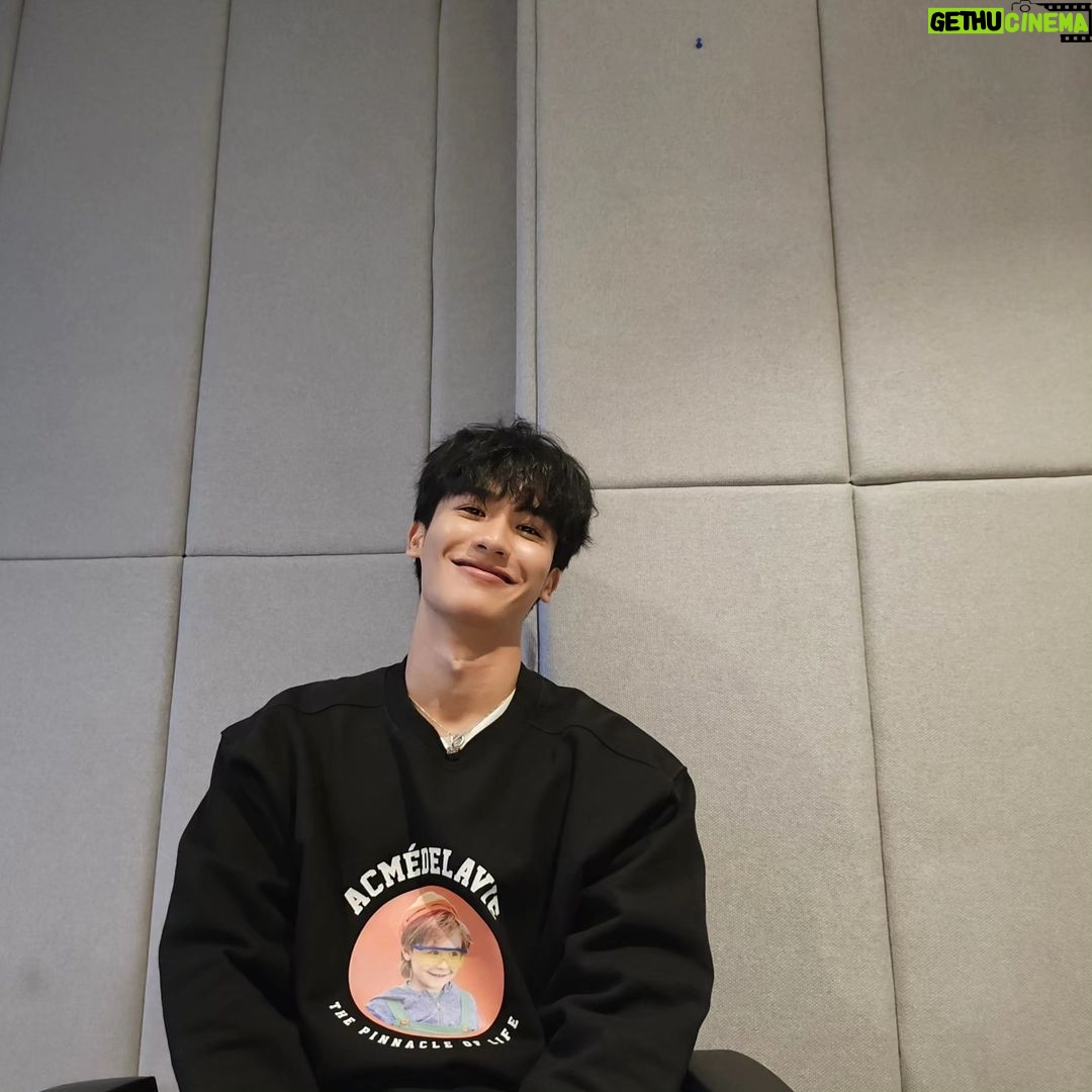 Tawan Vihokratana Instagram - เข้ามาช็อตหน่อย