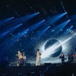 Tawan Vihokratana Instagram - ดาวหางของฉันกับน้องเต่า 🐢🌞💫💙💛 #thekristelementsconcert