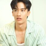 Tawan Vihokratana Instagram - จากคนไม่เคยมั่นใจในตัวเอง ตอนนี้มั่นใจในตัวเองมากขึ้น เปล่งประกายในแบบของตัวผมเอง 😄และหันมาดูแลตัวเองมากขึ้นด้วยการดื่มน้ำแร่ออรา Be You, Be True Aura เป็นตัวเองในแบบคุณ เปล่งประกายมีออรา ✨ หาซื้อได้ที่ 7-11 และ ร้านค้าชั้นนำทั่วไป โปรที่ 7-11ตอนนี้ ซื้อคู่ถูกกว่า ขนาด 1500ml. พิเศษ 2 ขวด 40 บาท(จากปกติ 46 บาท) #BeYouBeTrueAura #TrueAura #น้ำแร่ออรา