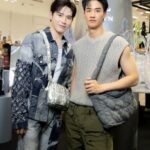 Tawan Vihokratana Instagram - ฉลองครบรอบ 1 ปี Carlyn Thailand with Siam Discovery 💌Carlyn 1st Anniversary พร้อมเปิดตัวกระเป๋ารุ่นใหม่ 3 รุ่น Soft Teeny Bag Charm 💌พิเศษ รับคูปองส่วนลด 500 บาท สำหรับใช้เป็นสวนลด รุ่น Anniversary รุ่น Luke , Lane , Soft Teeny (ยอดซื้อขั้นต่ำ 4,000.-) หรือมีรุ่น Anniversary อยู่ในบิล เงื่อนไข ร่วมสนุกเล่นกิจกรรม Carlyn IG Filter, รับคูปองส่วนลดที่ Siam Discovery ชั้น G #Carlyn1stAnniversary #carlyn #carlynthailand #mycarlyn