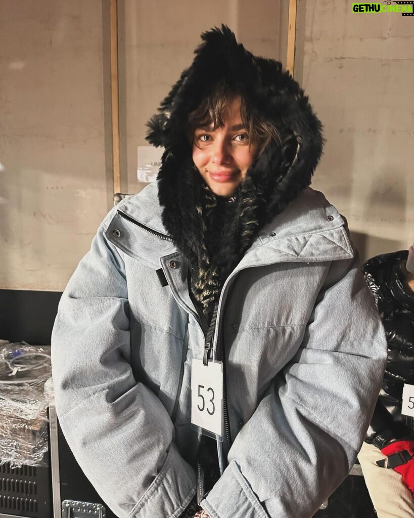 Taylor Hill Instagram - Thank you @moncler for having me in your show! Felt like a ❄️🐰 and a huge thanks to the team that made it happen @piergiorgio @sammcknight1 @lauren.parsons 🩵🤍 St. Moritz, Switzerland