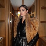 Taylor Hill Instagram - 🖤🍸 Harrods