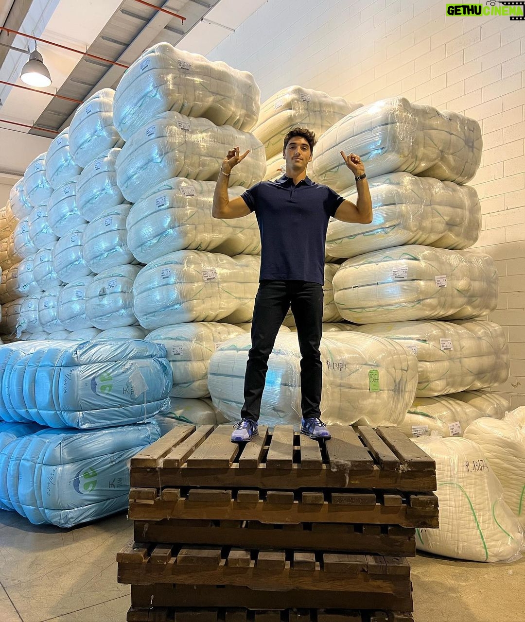 Taylor Zakhar Perez Instagram - Thank you @thewoolmarkcompany for giving me the full farm to fashion experience 🇦🇺 🇮🇹 and for teaching me about the wearability and versatility of wool. I know a bunch of you won’t read past ^that^ and check the pics out, and that’s ok. For those who decided to continue on, thank you 🤠So, I started doing supply chain trips with @ecoage last year because I wanted to know more about where our stuff comes from; what it’s made of, where it’s sourced from, and how many hands touch it before it lands in our stores. It was a lot to unpack 💼. Since then I’ve been to a regenerative cotton farm, a diamond mine, and got to follow wool from the farm to the factory and finally to tailor shop. Wild w/ lots of jet lag but totally worth it. As synthetic (mostly petroleum ⛽️ based) fibers are used more and more studies show they aren’t able to biodegrade like natural fibers (wool breaks down in water!! Isn’t that cool?), so with each wash of these polyester, acrylic, nylon, and spandex garments microplastics are released into the waterways. As the fibres are so small, many pass through filtration processes and make their way into our rivers and seas, and then we gobble them up ♻️. While activists push for legislation around this, the manufacturers are saying the washer/dryer companies should add a filter to solve the problem *ahem* 🚬 It won’t, it takes us to think again about what we are buying and show them we are in control, we demand better because we deserve better. And now, we KNOW better. I am not an expert, nor do I think I ever will be, but hopefully you find it interesting enough to stop and think again when we are buying something to put on our body. We do it with food, why not with our clothing?