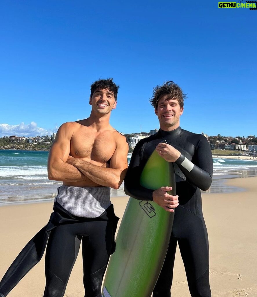 Taylor Zakhar Perez Instagram - A bit of a Bondi Surf Thank you @haydenshapes 🤙🏽