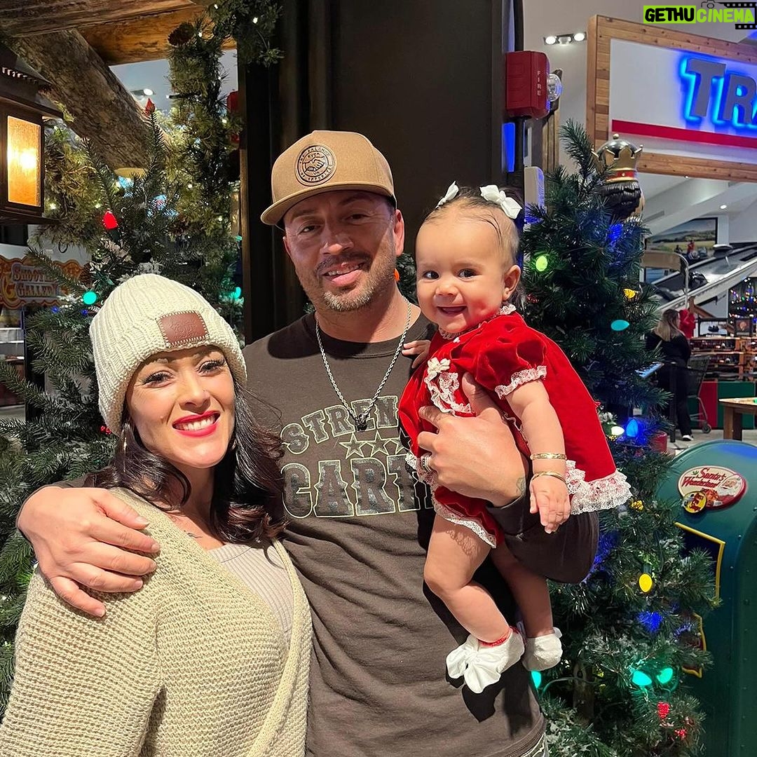 Tecia Torres Instagram - Alayah loved meeting Santa 🎅🏼 She loved playing with his beard and staring at him. She could have stayed all day…Her first Christmas outfit was her Mamas 35 years ago… swipe to see Raquel in it too ♥️ #FirstChristmas #Godbrother #GodParents #Family #Love #RockNado #Holidays