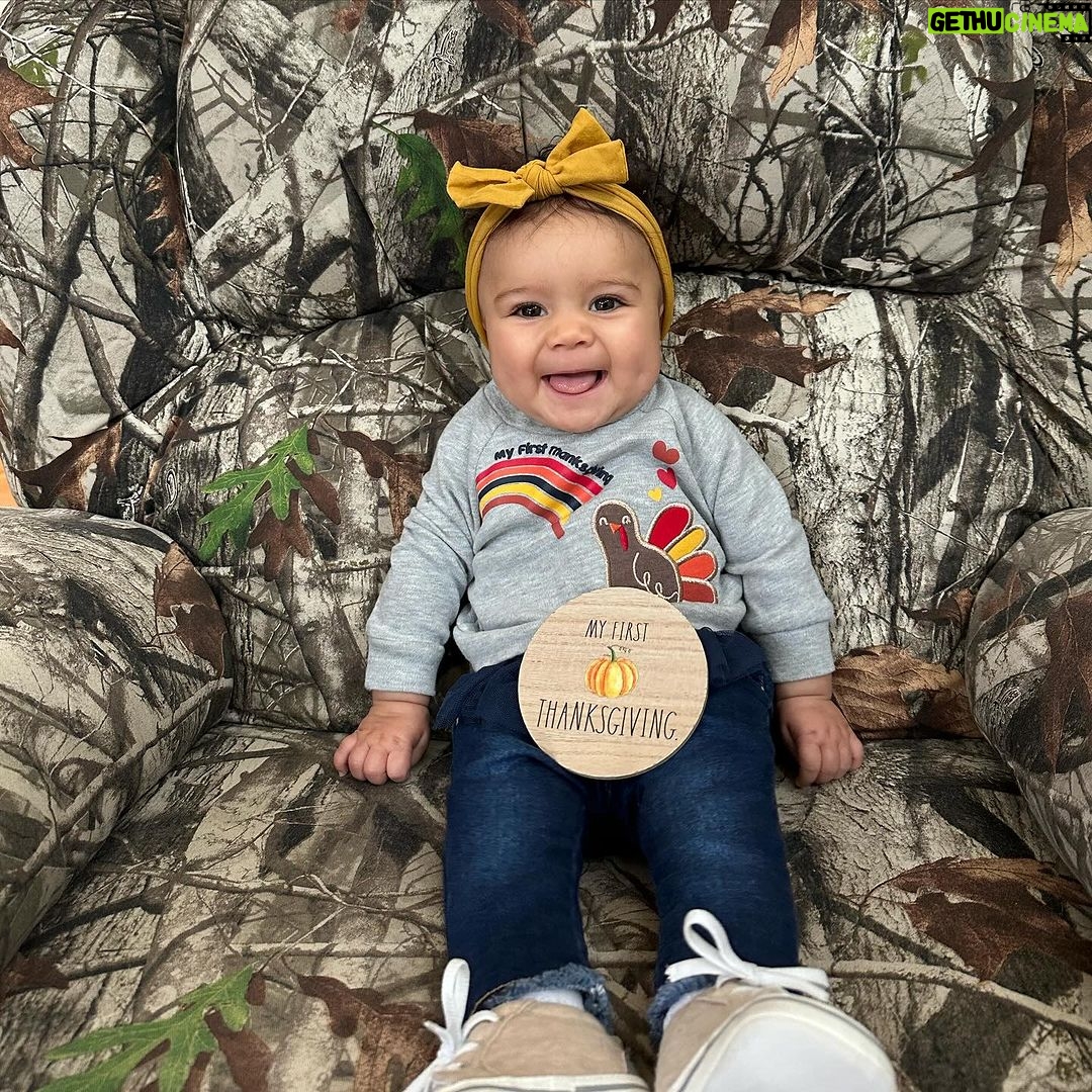 Tecia Torres Instagram - First Turkey Day 💛 Our Pride & Joy 💛 Princesa Alayah