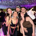 Teresa Pérez Instagram - La moñitos disfrutó como hacía meses que no disfrutaba en este festi💁‍♀️ Gentecilla la buena compañía hace mucho, y si ya le sumas buena música tu cerebro no puede parar de fabricar serotonina 🥹❤️