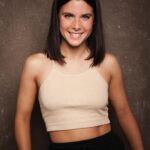 Teresa Pérez Instagram – Mi frase top de estos últimos días es: preocúpate menos y ocúpate más❤️

¿No te sientes feliz haciendo lo que haces? Deja de preocuparte!! Encárgate de cambiar eso que no te hace feliz✨

La parálisis por análisis es justamente lo que me ha hecho sentirme peor que nunca esta última etapa de mi vida y, ¿Sabéis qué? Prefiero arrepentirme de algo que he hecho, a no hacerlo nunca y quedarme con la duda de lo que podría haber pasado. 

Os loviu🫶😃