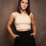 Teresa Pérez Instagram – Mi frase top de estos últimos días es: preocúpate menos y ocúpate más❤️

¿No te sientes feliz haciendo lo que haces? Deja de preocuparte!! Encárgate de cambiar eso que no te hace feliz✨

La parálisis por análisis es justamente lo que me ha hecho sentirme peor que nunca esta última etapa de mi vida y, ¿Sabéis qué? Prefiero arrepentirme de algo que he hecho, a no hacerlo nunca y quedarme con la duda de lo que podría haber pasado. 

Os loviu🫶😃