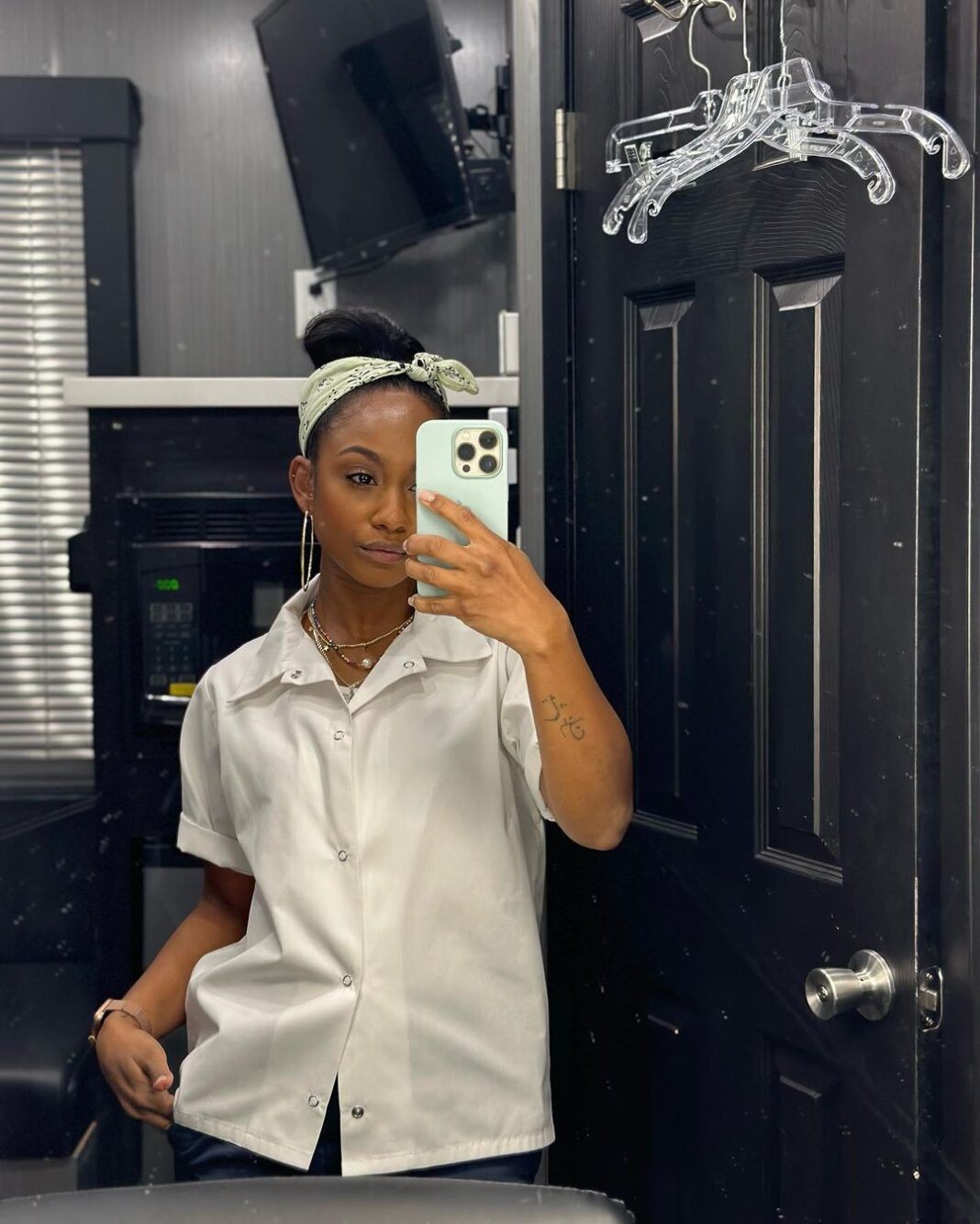 Actress Tetona Jackson HD Photos and Wallpapers September 2023 | Gethu