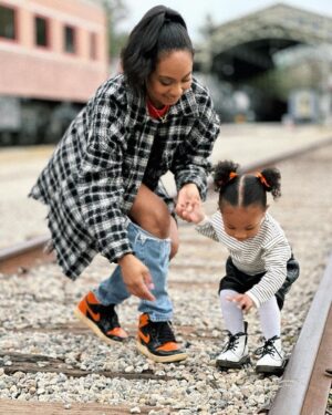 Tetona Jackson Instagram - Yesterday was a special one. Harlie’s Blippi Birthday Bash! There were train rides, arts & crafts, lots of running, and dessert for days!