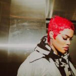 Teyana Taylor Instagram - One rose says more than the dozen 🌹 Thank you @goodmorningamerica for having me ❤️🌹 Check out the @bookofclarence in theaters Jan 12th 🙏🏾 📸: @kvnhrtlss
