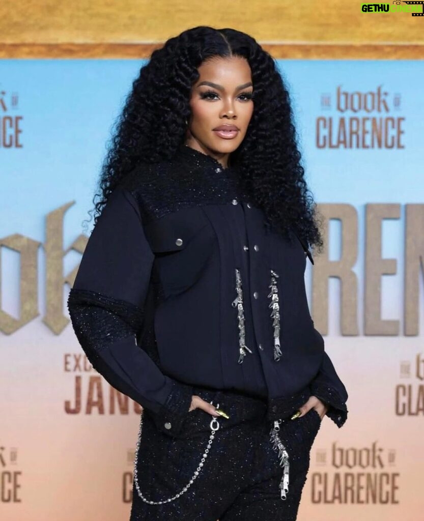 Teyana Taylor Instagram - The Book of Clarence premiere 🍿❤️🙏🏾