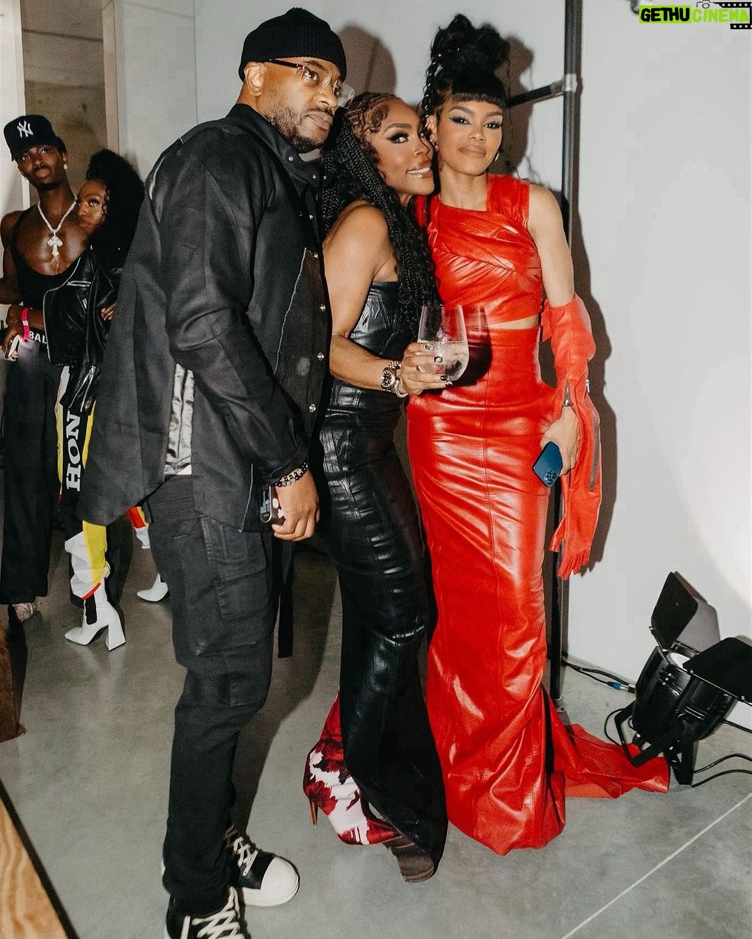 Teyana Taylor Instagram - I wanted to do a special post for the people that is responsible for making my bday unforgettable. I am beyond FULL!! I dedicate this slide to you! 🫶🏾🥹🥹🥹 🌹 To my whole Rick Owens family @rickowensonline @tyrone_dylan @rickowensstoreparis @rickowensstore.miami I love and appreciate you so much!!! Thank you so much for hosting my bday dinner. Working from both Paris and Miami to make this special moment happen for me. Not a lot of people get to say they had their dinner party at the Rick Owens store curated by the iconic Rick, himself & his amazing team P.S. Larissa I love you! 😩😩😭😭 You don’t even understand what it means to me! Everybody that knows me, knows I love me some Rick Owens! So yes this is def a full circle moment 🌹❤️🌹 To my beautiful village.. @nikkitaylor1234 @boemoney_ @mznatina @karencivil omgggggggggg I can’t thank y’all enough for pulling this all off for me. Not just now, but ALWAYS! And y’all go all out no matter what it takes! I am so forever grateful and love y’all so very much! I wanna also send a very special thank you to the amazing event team & partners: Event Producer: Jessica Campbell Luxury Events @jessicacampbellevents Caterer: Bill Hansen Catering @BillHansenLuxuryCatering Production & Lighting: Interface Sound & Production @interface.sound.production Floral Design: Rodri Floral Design @rodristudio Candle Decor: Velati Candles @velaticandles Rentals: Atlas Event Rental @atlaseventrental Serving staff: Ultra Class Models @ultraclassmodels Drinks: Hennessy @hennessyus Wine: @taylorport1880 & @niquehollywood Cake: Lux Cakery @luxcakery On the ones and twosssss: my brother @djefeezy #33 📸: @insurgovisuals @kvnhrtlss