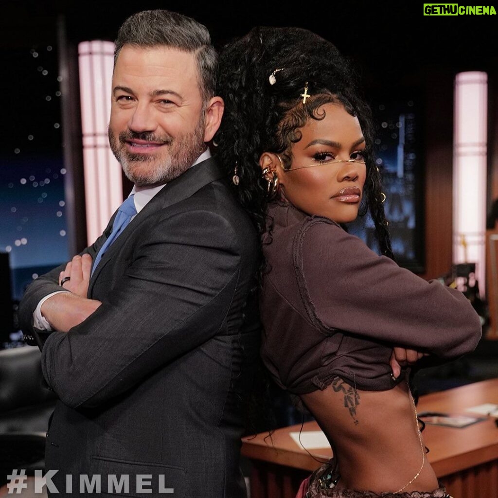 Teyana Taylor Instagram - Jimmy Kimmel x Jimmy Neutch 🙌🏾Seriously always good time & good poses with @JimmyKimmel on @jimmykimmellive 😭😭😭😭🙌🏾🙌🏾🙌🏾🙌🏾🙌🏾🙌🏾 Catch me TONIGHT! #ABC