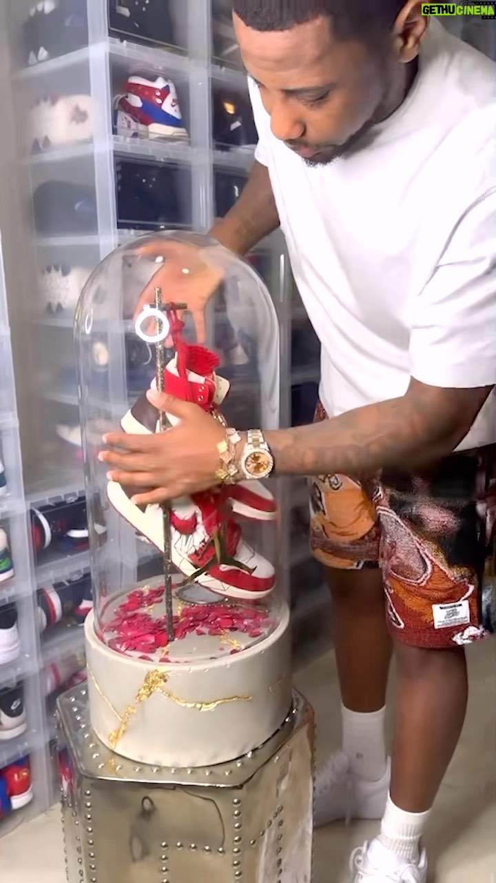 Teyana Taylor Instagram - 🌹Story time🌹: Put that shit in da passenger… and we doing that just for you! Literally one of the first people ever to throw a verse on my record when I was young and trying to find my sound. my fam @myfabolouslife 🌹 Thank you for always showing up for me without hesitation, question, or issues no matter how big or small the record or venue was. One of my first features as an artist & always willing to perform at a show whenever! You had all of us New York kids in ah frenzyyyyyy w/ the baggy jeans big jerseys, fitted w/ bandana tied to da front & long ass big ass tees 😫🤣🤣 def Influential to music, fashion, and a staple in the game. Its only right I give you your flowers while you are still here to smell, recieve & WEAR them. It is my honor to gift you a pair of the 23 enchanted Roses! Thank you @myfabolouslife for all that u have contributed to the culture! We love you!🌹💪🏾 🌹🌹🌹🌹🌹 I wanted my first @jumpman23 creation to represent my journey as a rose navigating thru concrete but also an ode to all of the ROSES just like me & the ones who has inspired me thru my journey. The rose in Harlem 1’s @jumpman23 will be coming out WORLDWIDE JUNE 1ST! 🌹🌹🌹🌹🌹🌹