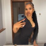 Teyana Taylor Instagram - Not a big selfie person but random late night selfies in a bathroom with good lighting is fucking lit 🤣 This bathroom don’t owe aunTey nothingggg bayyybeeee 😩😂😂🙌🏾🙌🏾🙌🏾🙌🏾