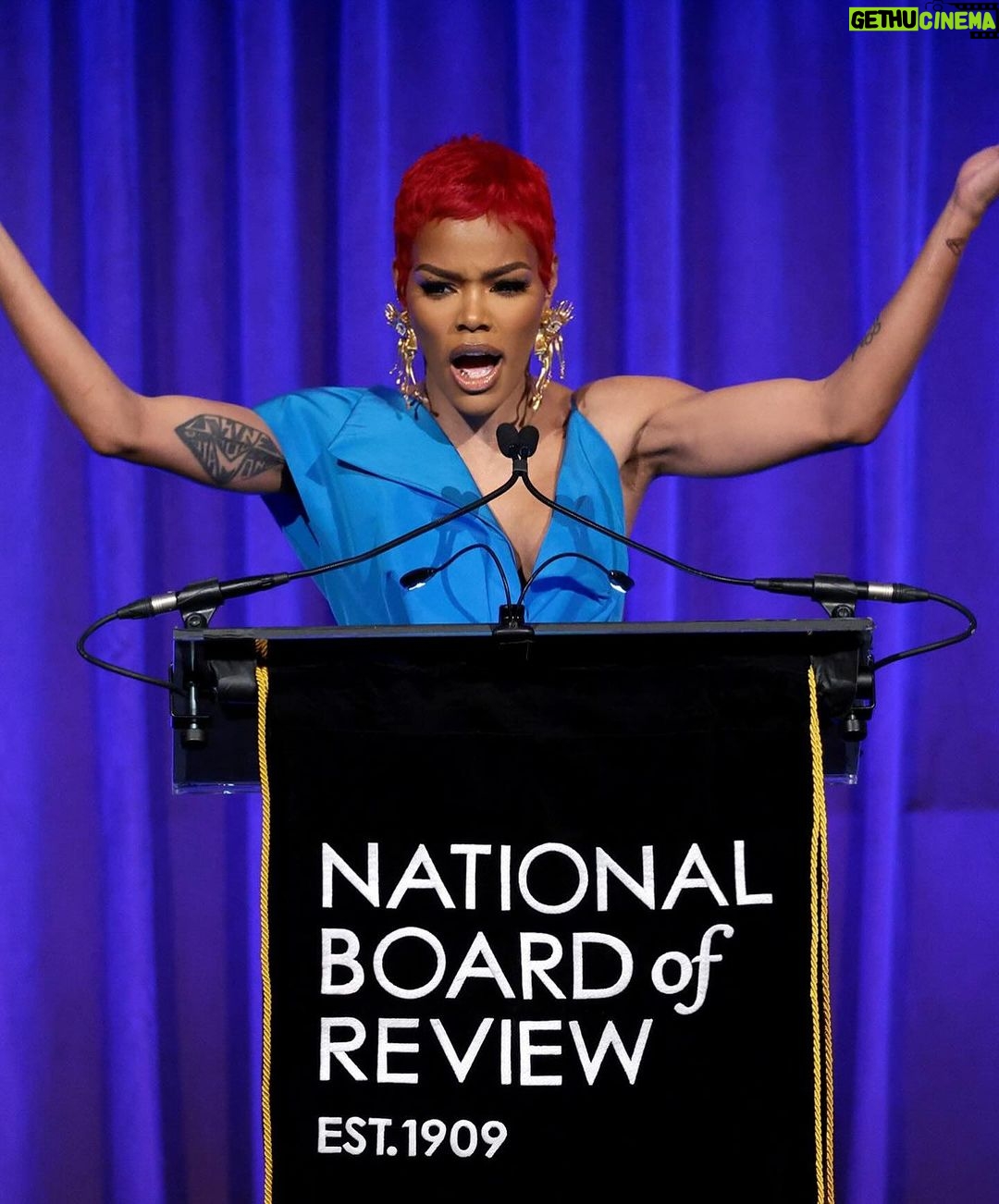 Teyana Taylor Instagram - I want to send a special thank you @nbrfilm for a night I will never forget. 💫Thank you bestowing this amazing honor upon me. I'm beyond touched and so, so grateful to have received the “Breakthrough Performance” Award! Thank you for seeing me and believing in me! 🌹 To my sister @avrockwell you are truly a gem. Thank you for your beautiful message, and thank you for YOU. This has been an amazing journey with you, and I’m happy we get to share these moments together! 🌹 A journey of walking “A Thousand And One” miles starts with a single step... To my village that helped me SHOW UP for INEZ. Let me start this by thanking my God Almighty, because through him all things are possible 🙏🏾 AV ROCKWELL, LENA, RISHI of Hillman Grad, MY BEAUTIFUL BABY GIRLS, MY PARENTS, EDDIE & JULIE of SIGHT UNSEEN, FOCUS FEATURES, the AMAZING CAST & CREW, the entire production staff. MY WME Family, THE AUNTIES & my whole support system! There would be no Inez without y'all. ❤️ Again, Thank you @nbrfilm for this amazing honor! 📸: @gettyimages @thehapablonde @andrewtess @nbrfilm