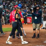 Teyana Taylor Instagram - PART 1 Photo Dumpppppp: It was a home run at the @cactusjackfoundation HBCU soft ball classic! A time was had! TEAM BLACK showed up and showed out!! 💪🏾 Thank you to my Jumpman familyyyyyy @travisscott @jumpman23 and @mlb for having all of us!!! Both team CREAM & BLACK did our big onesssssssss!! ⚾️🙌🏾💪🏾🖤 📸: @kvnhrtlss