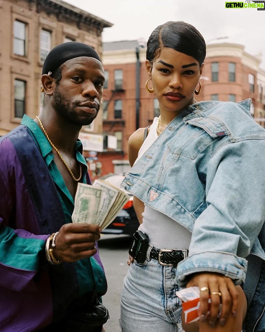 Teyana Taylor Instagram - Wait WHATTTTTTTTT π€―π€―π€―π€―π₯Ή SEVEN @naacpimageawards nominations?!!!!! Oh God really not playin bout his kids in Jesus name AMEN. Congrats to the whole @athousandandonefilm village! We did it!! πͺπΎπͺπΎπͺπΎ & Again thank you @naacpimageawards this is truly amazing and means so much to everyone involved. We will def be in there like a 30 Inch, 13x4 Straight HD Pre Plucked Lace Frontal buss down bone straight π©π©ππππππ See yβall in march! πΉπΉπΉπΉπΉ πΈ: @aaronricketts_