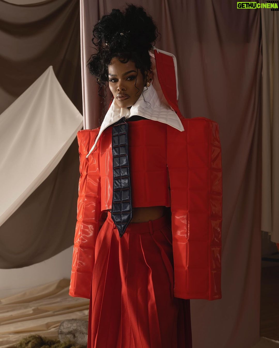 Teyana Taylor Instagram - Honored to be this months covah mothaaaaa for @blancmagazine 🧡 Photography - Djeneba Aduayom Creative Direction & Styling - Oliver Vaughn Hair - Brooke Jasmyn Makeup - Yeika Olivia Nails - Tiffany Everett Set Design - Alexa Polanco Production - Morison Group Lighting Designer - Austin Deats Photo Assistant - Tutu Lee Fashion Assistants - Sophia Nieser, Myonne Stenhouse, Ashley Amway, Eden Ann Anderson, Nigel Clark Set Design Assistant - Dean Savanah
